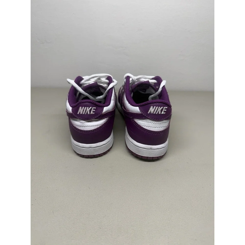 Nike little kid